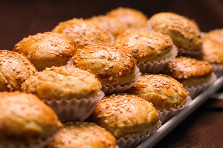 Sesame Seed Muffins